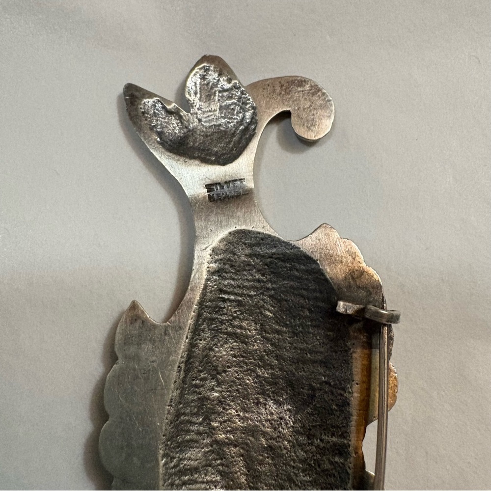 VGT Silver Fish-shaped Pendant Brooch Accessory Coral Eyes - Picture 4 of 5